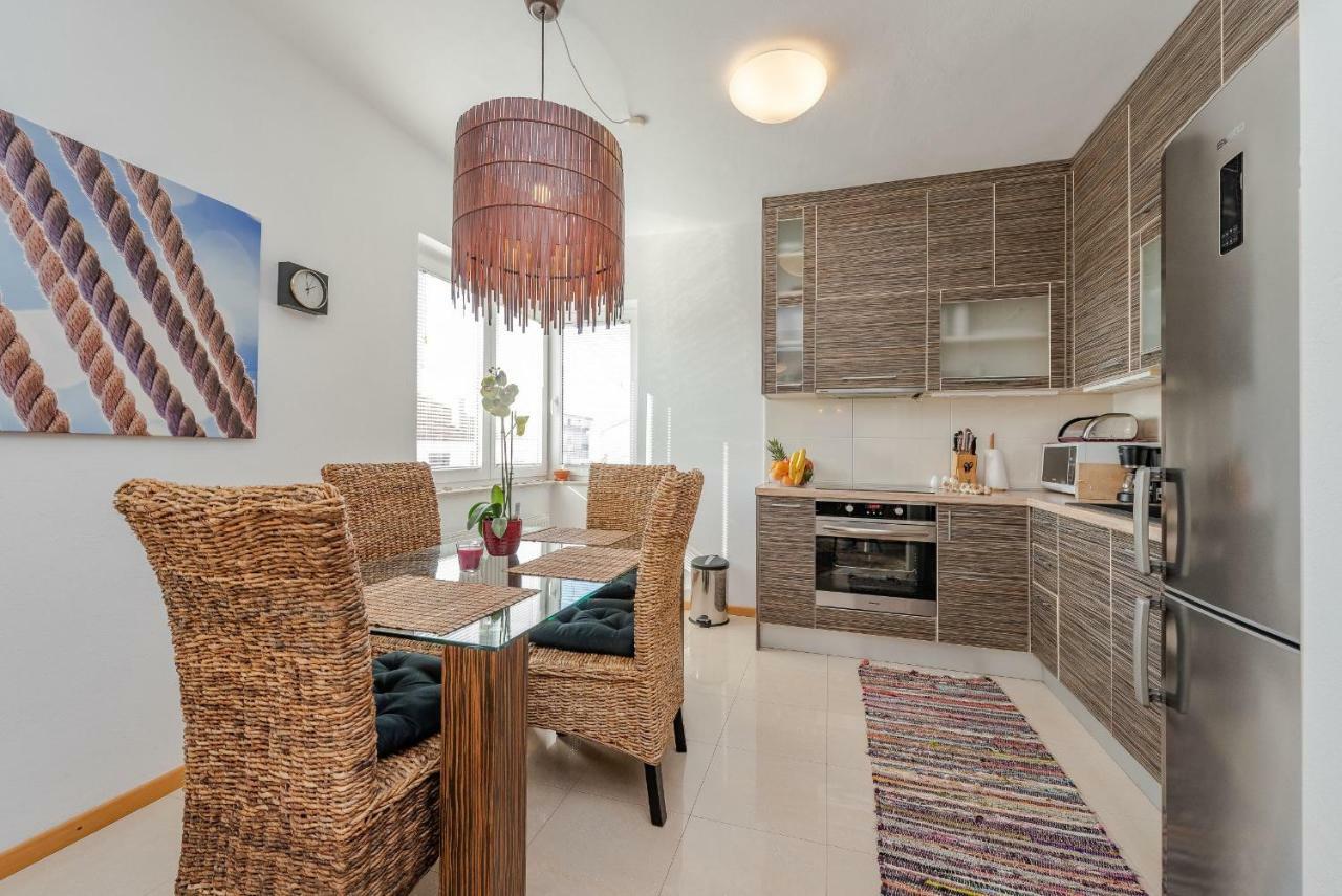 Romantic Oasis Apartments 扎达尔 外观 照片