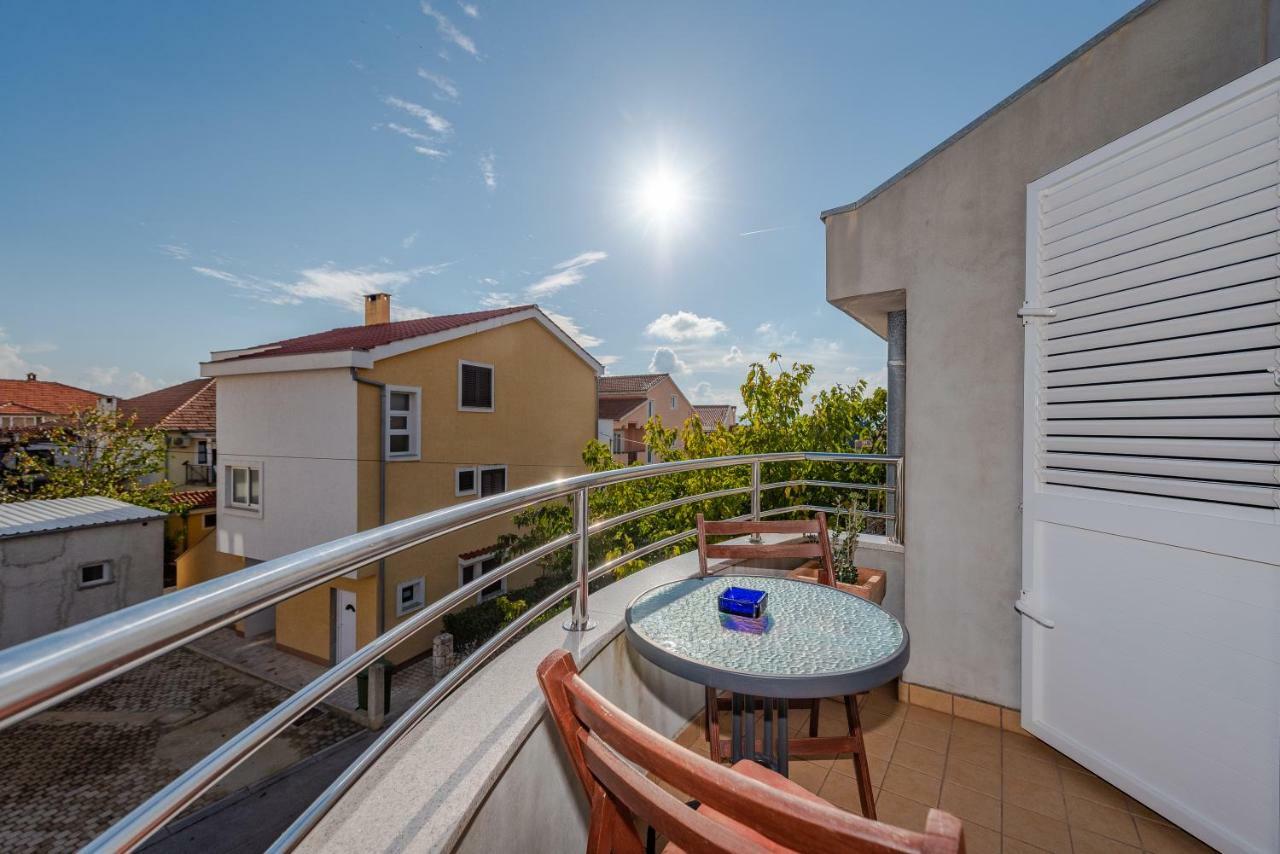 Romantic Oasis Apartments 扎达尔 外观 照片