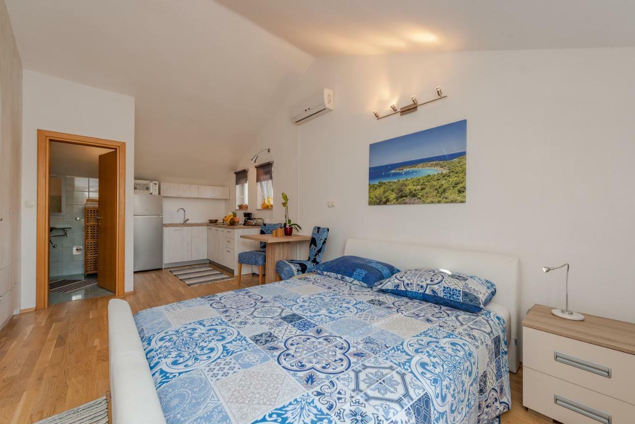 Romantic Oasis Apartments 扎达尔 外观 照片